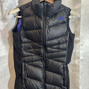 The North Face Black down vest M